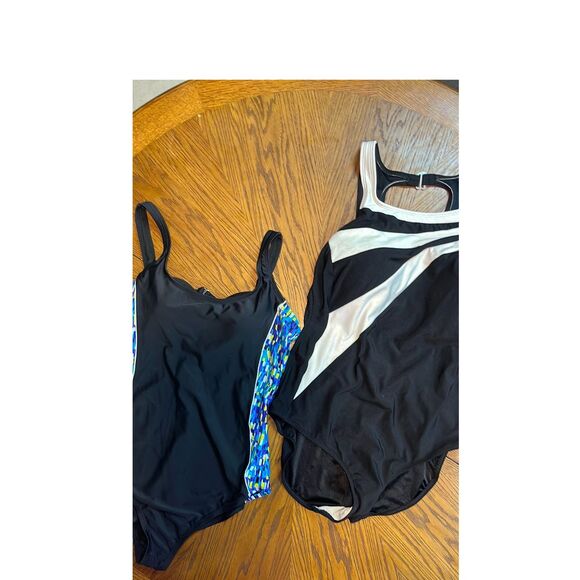 Stylish Black‎ Swimwear Set - Picture 1 of 6